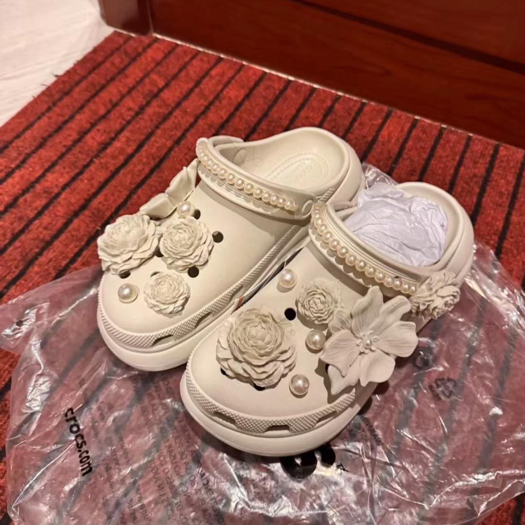 卡家洞洞鞋
