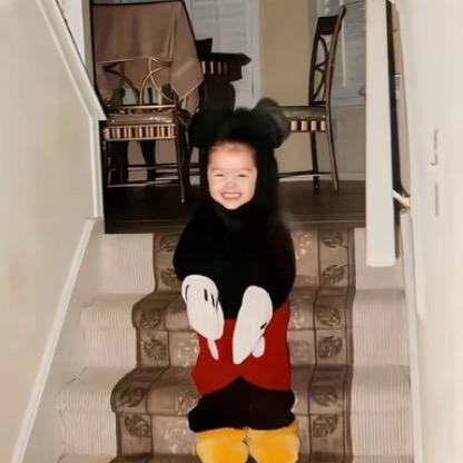 满山猴子属我腚最红