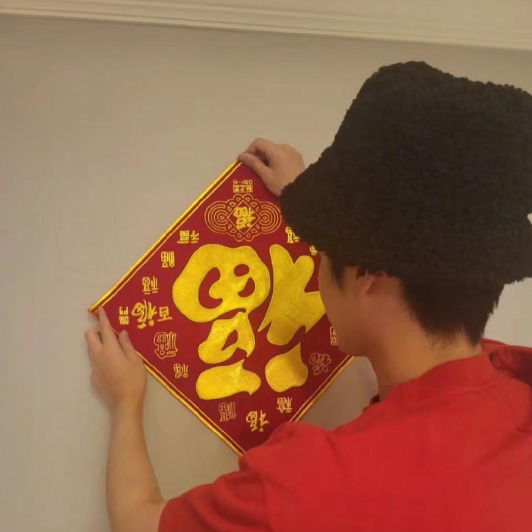 严刑毒打