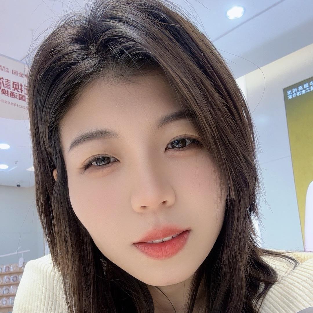 晴初。