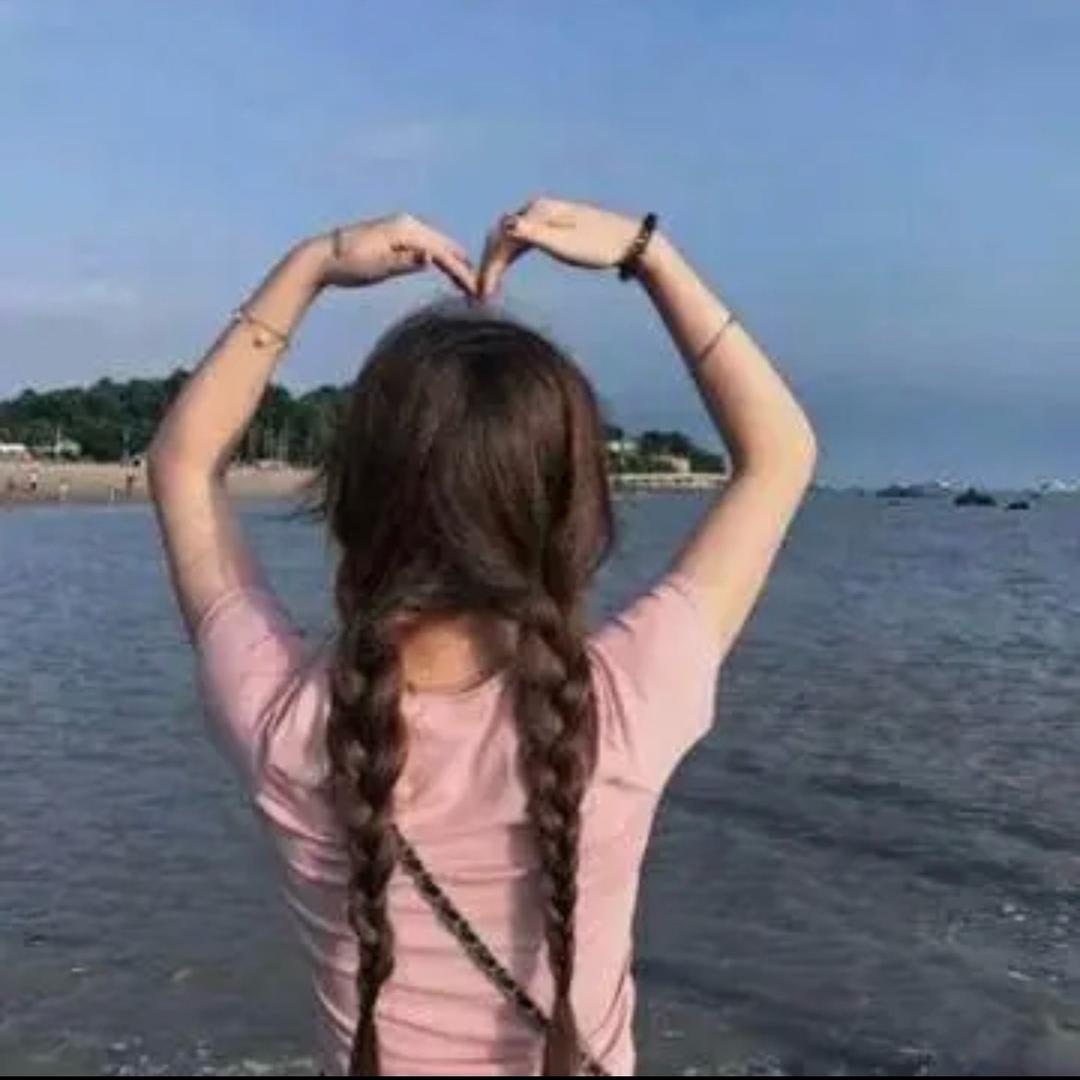 菜菜🎀