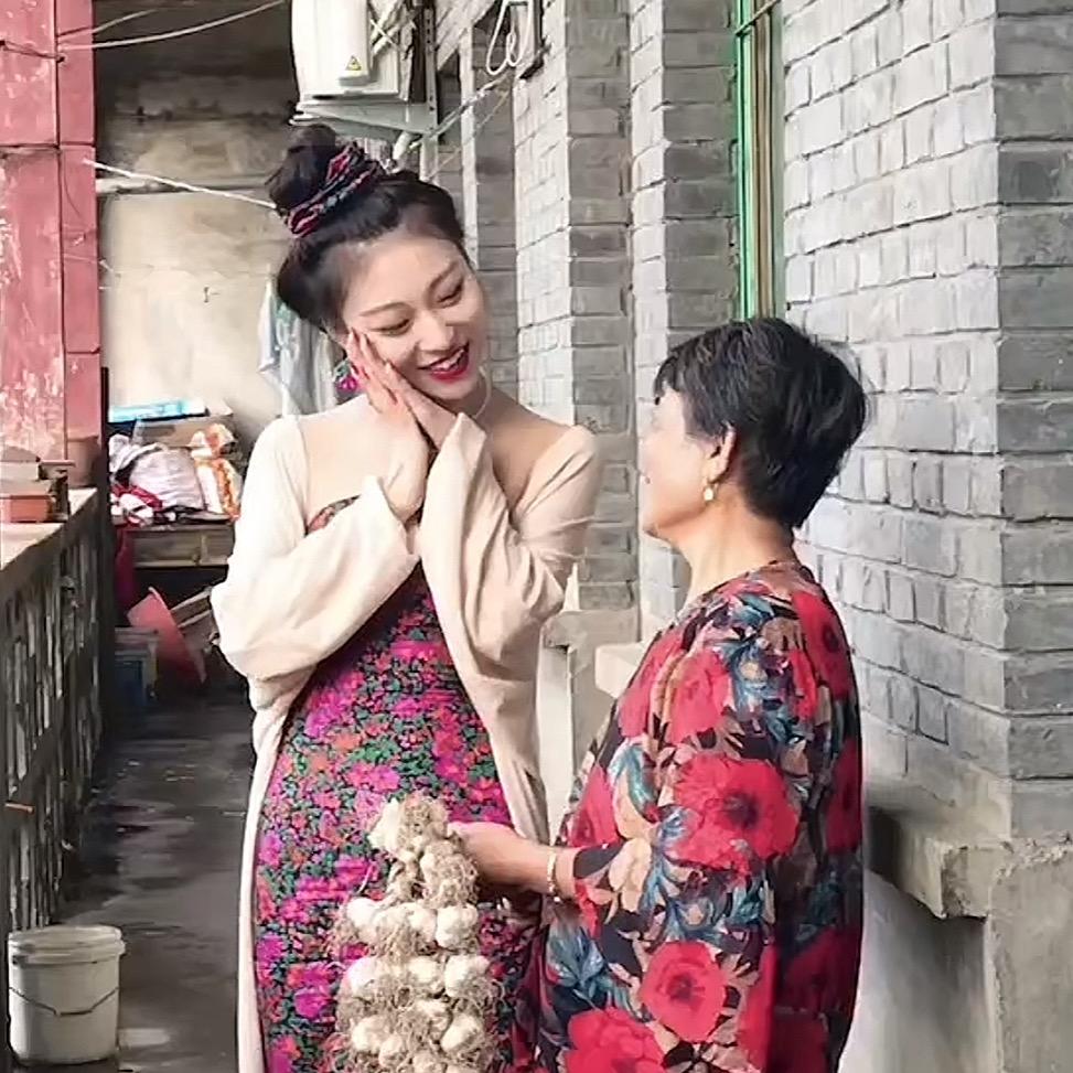 梁昕的身材分享