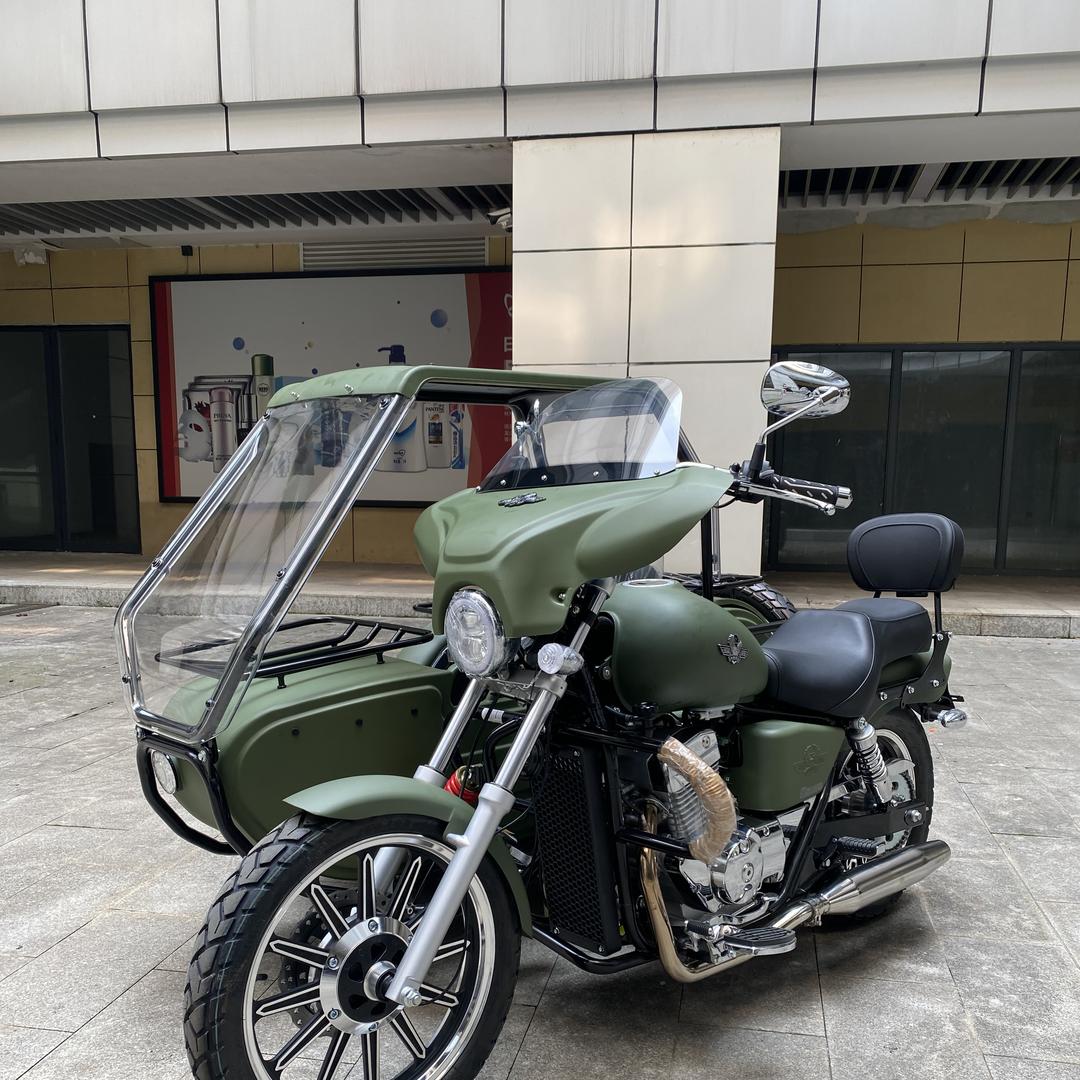 穿越摩托车