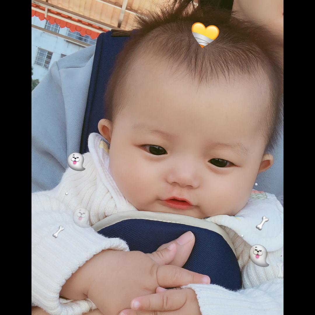 小航.