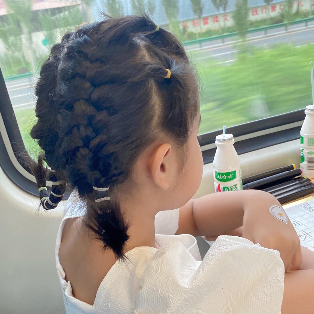 左呵呵家土鸡蛋