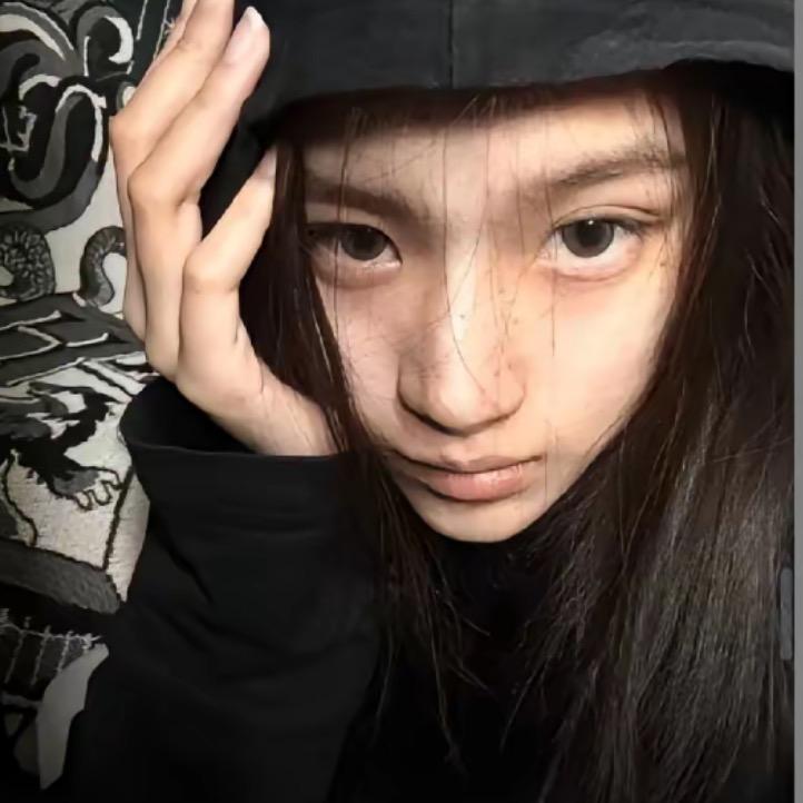 蜡笔小猪负重前行