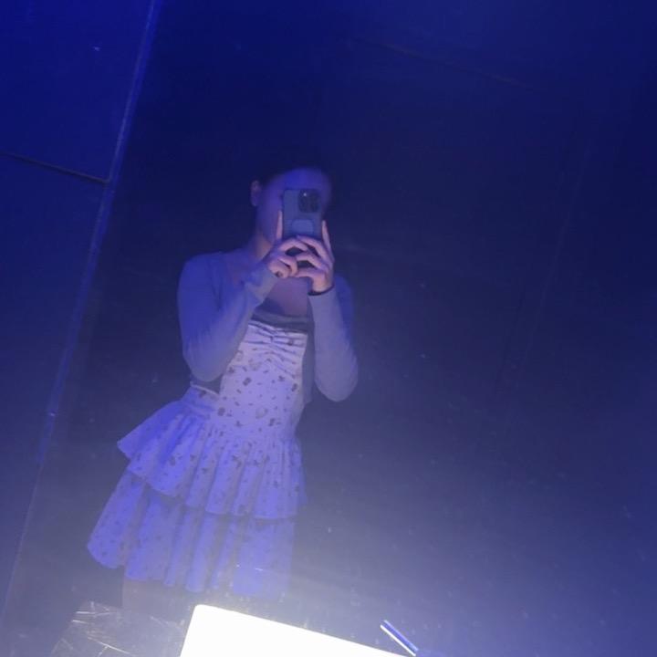 妍妍