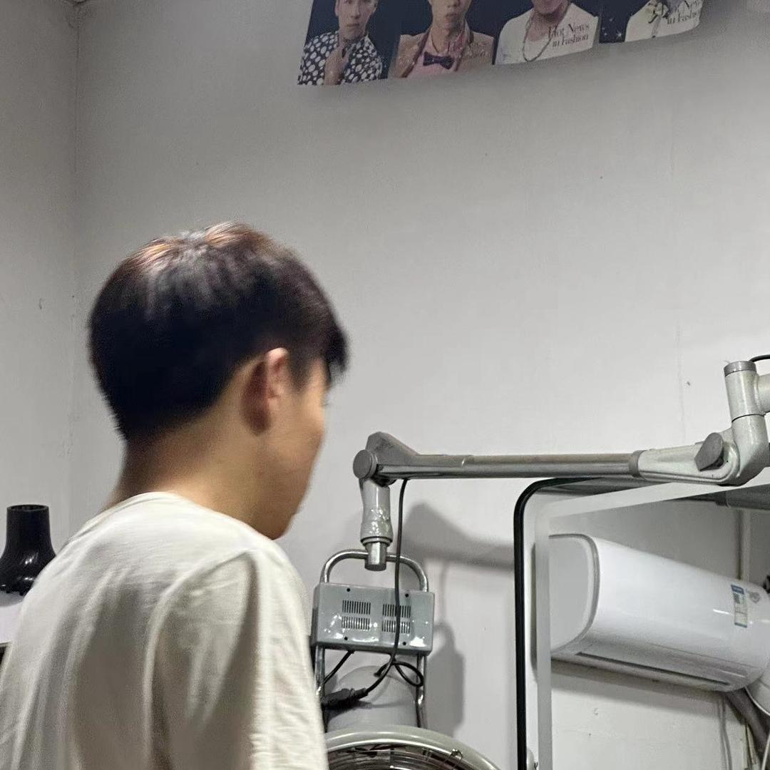 狗老大_