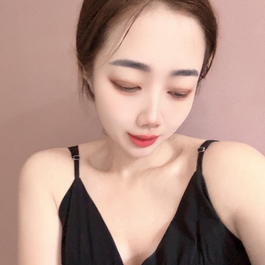 趾高气昂拽菇凉