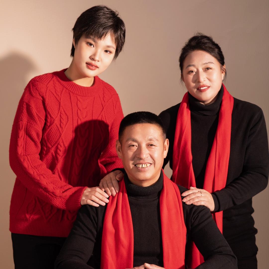 冰雨春旭幼儿园盘锦安姐河蟹