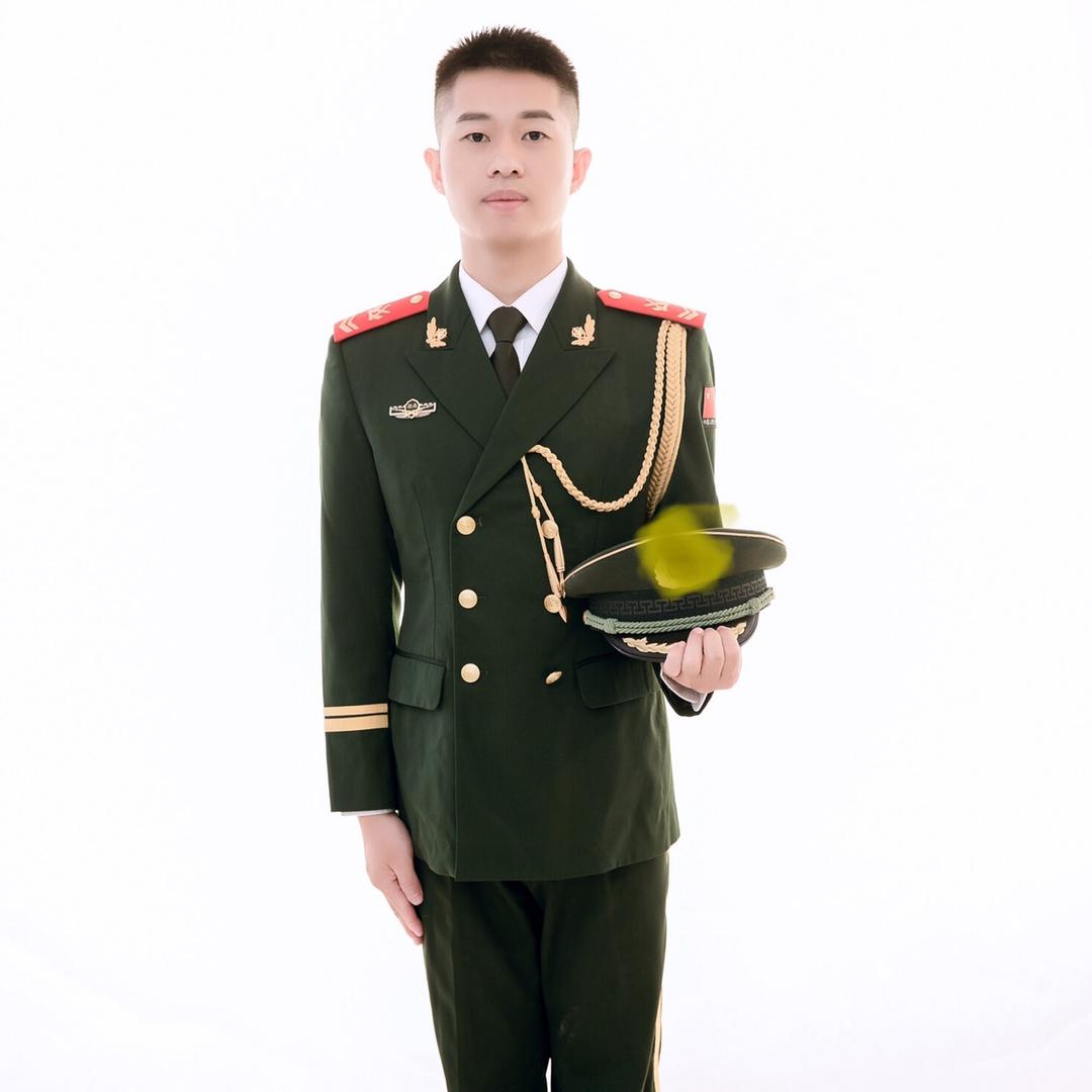 @何班长🇨🇳（2008-2020）