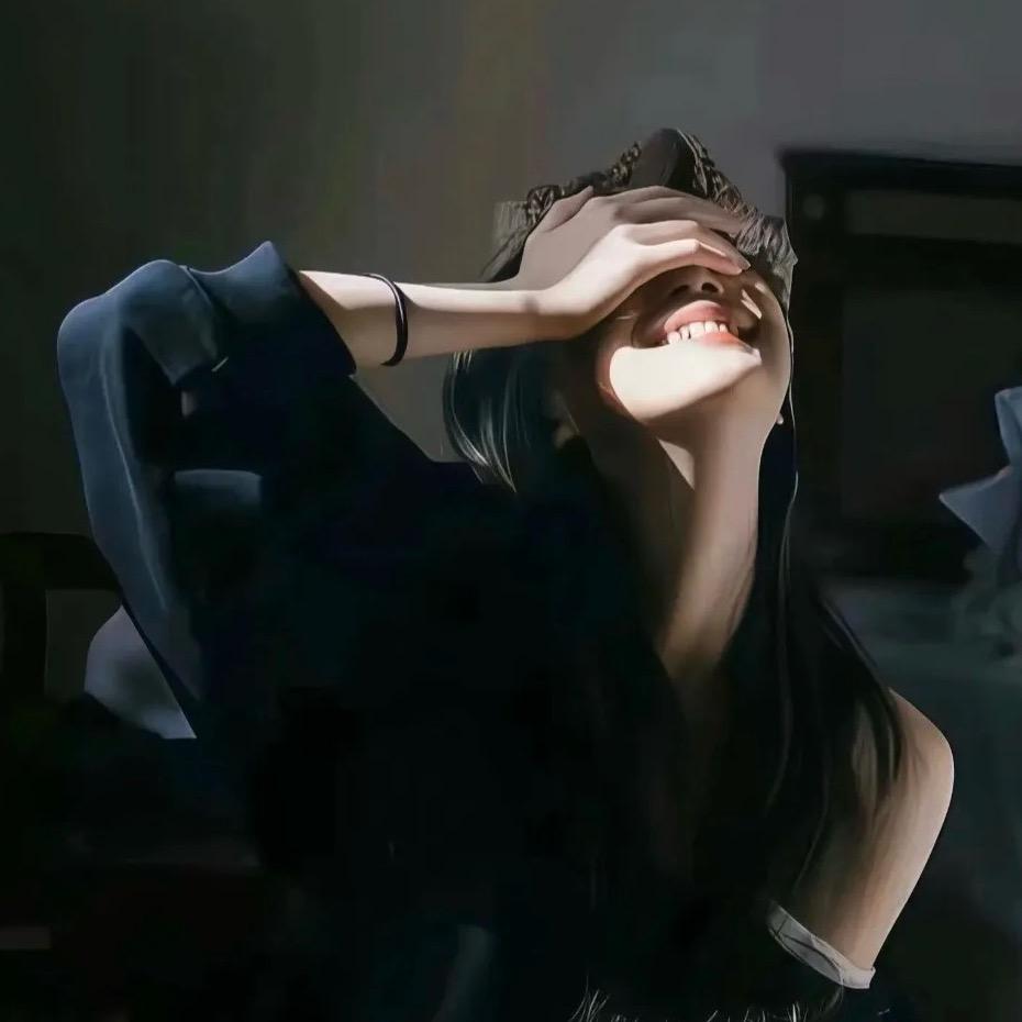陈陈陈.