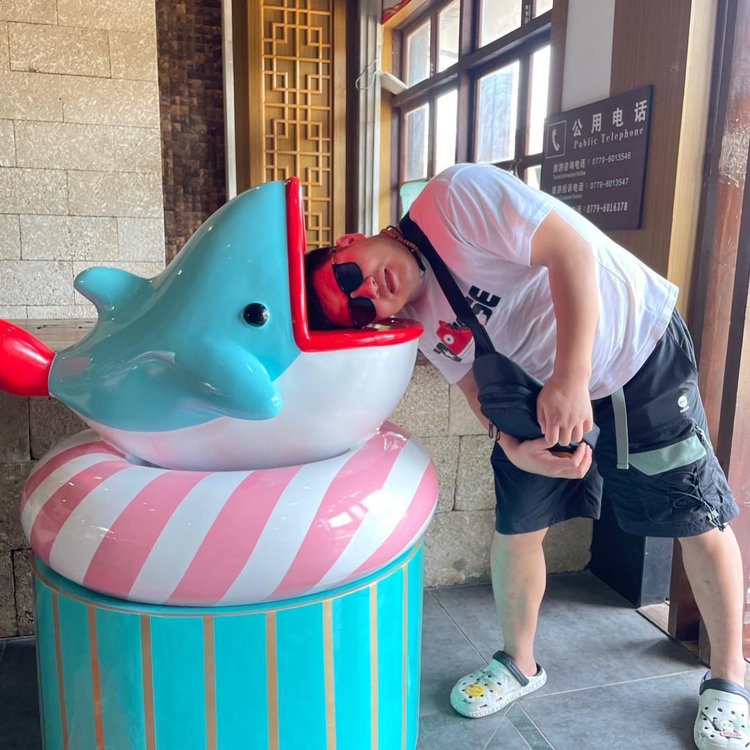 来啦小曹
