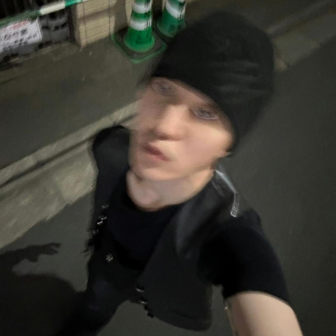〰️
