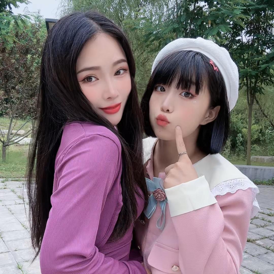 土豆姐妹户外唱歌