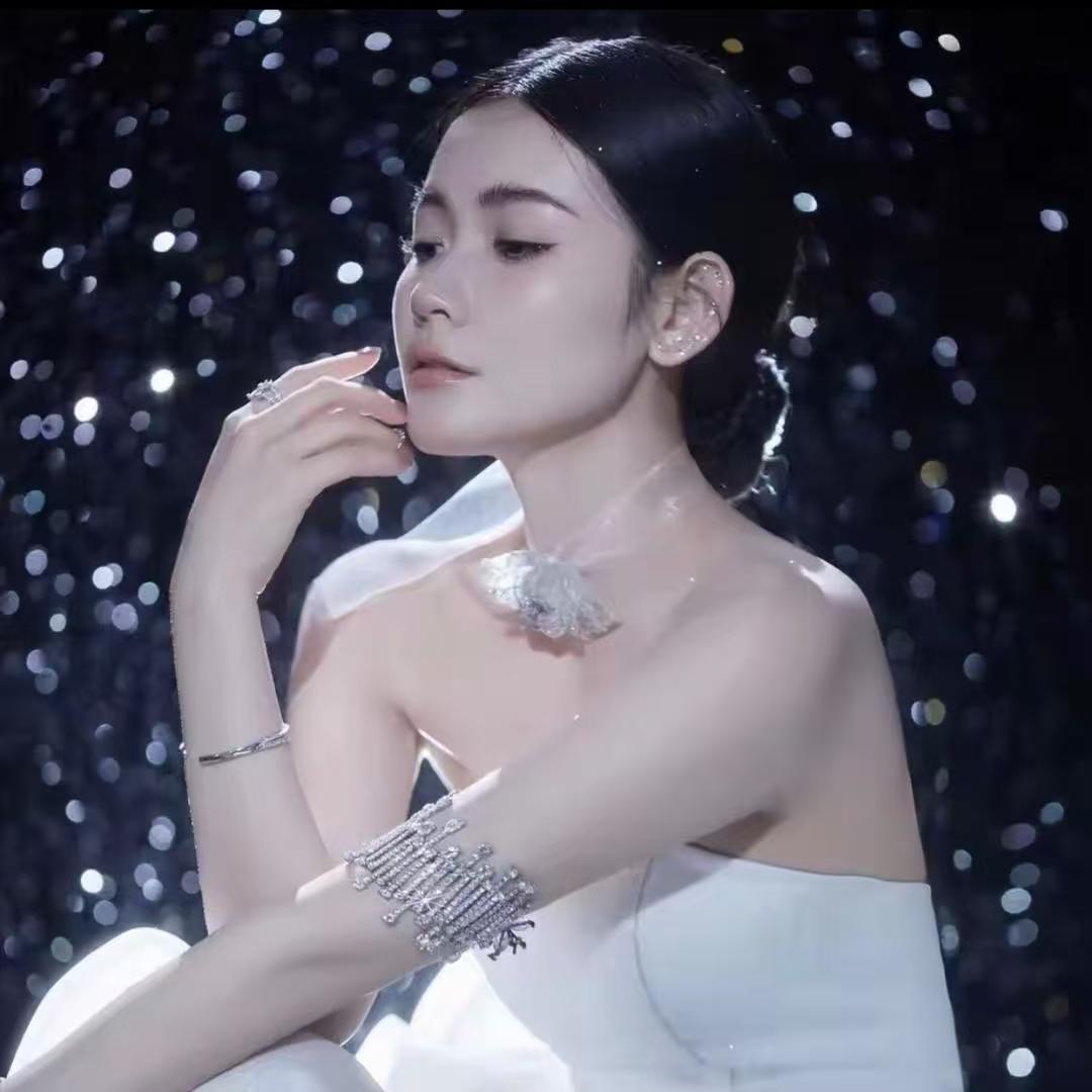 梦梦THE MENG-穿搭精选