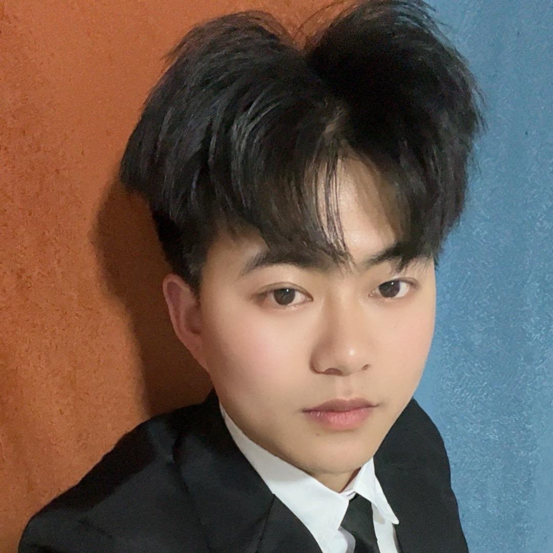 刘琴的弟弟（小糖糖）