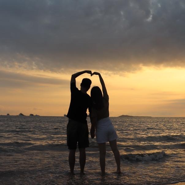 奇奇笑笑不在家