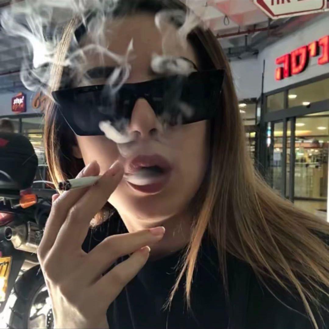 拿不起铁.