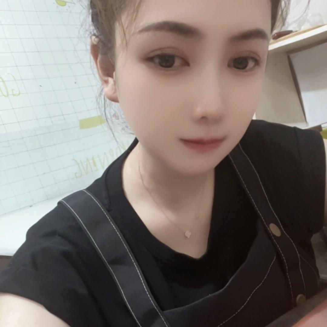 💋柒月🎀