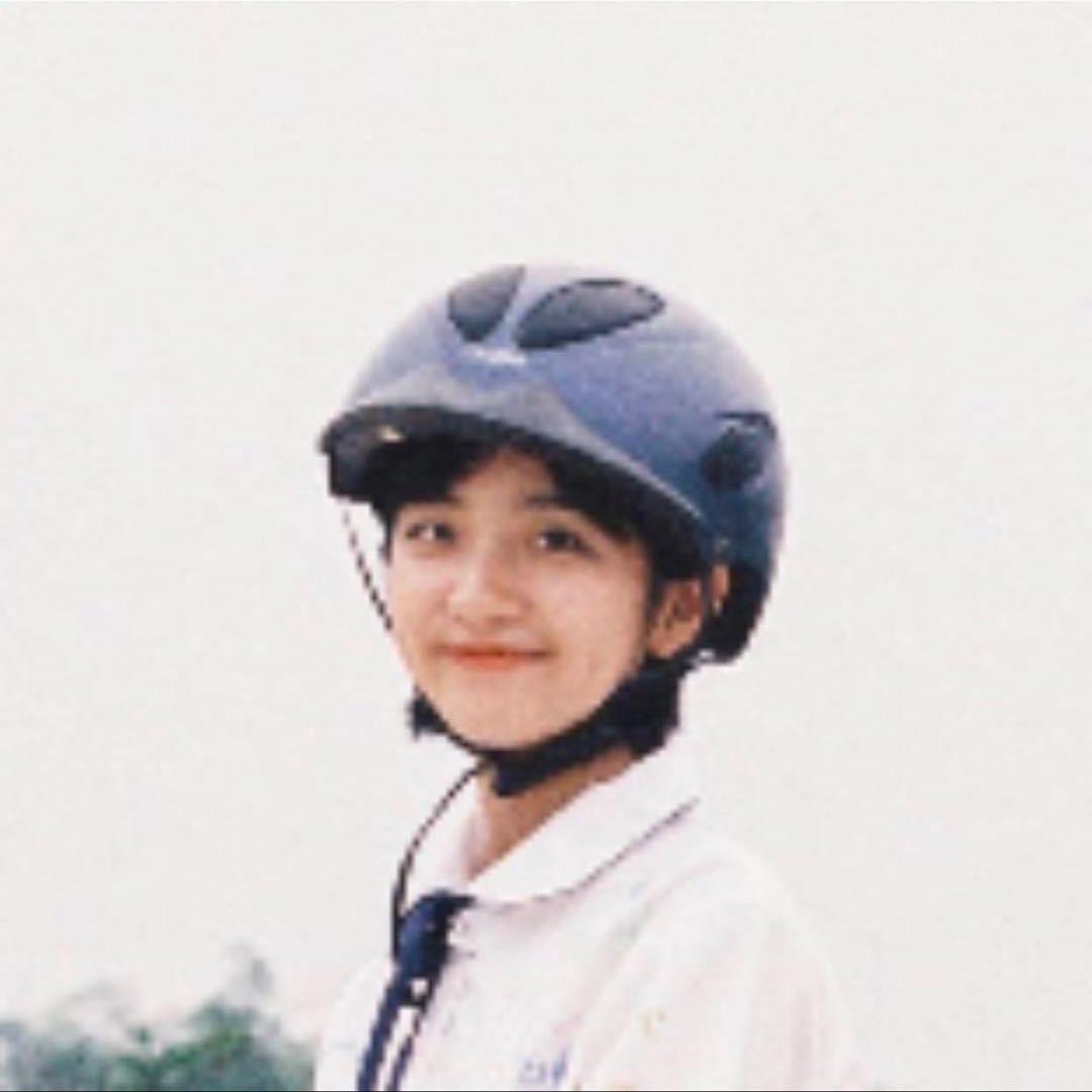 嗯哼