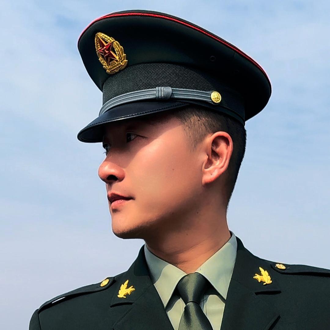 戎骁🇨🇳¹⁸⁸