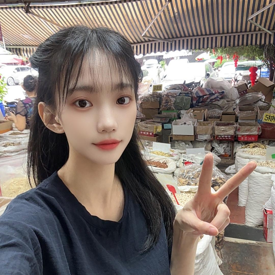 小梁子滋补养生(40年的中草店)