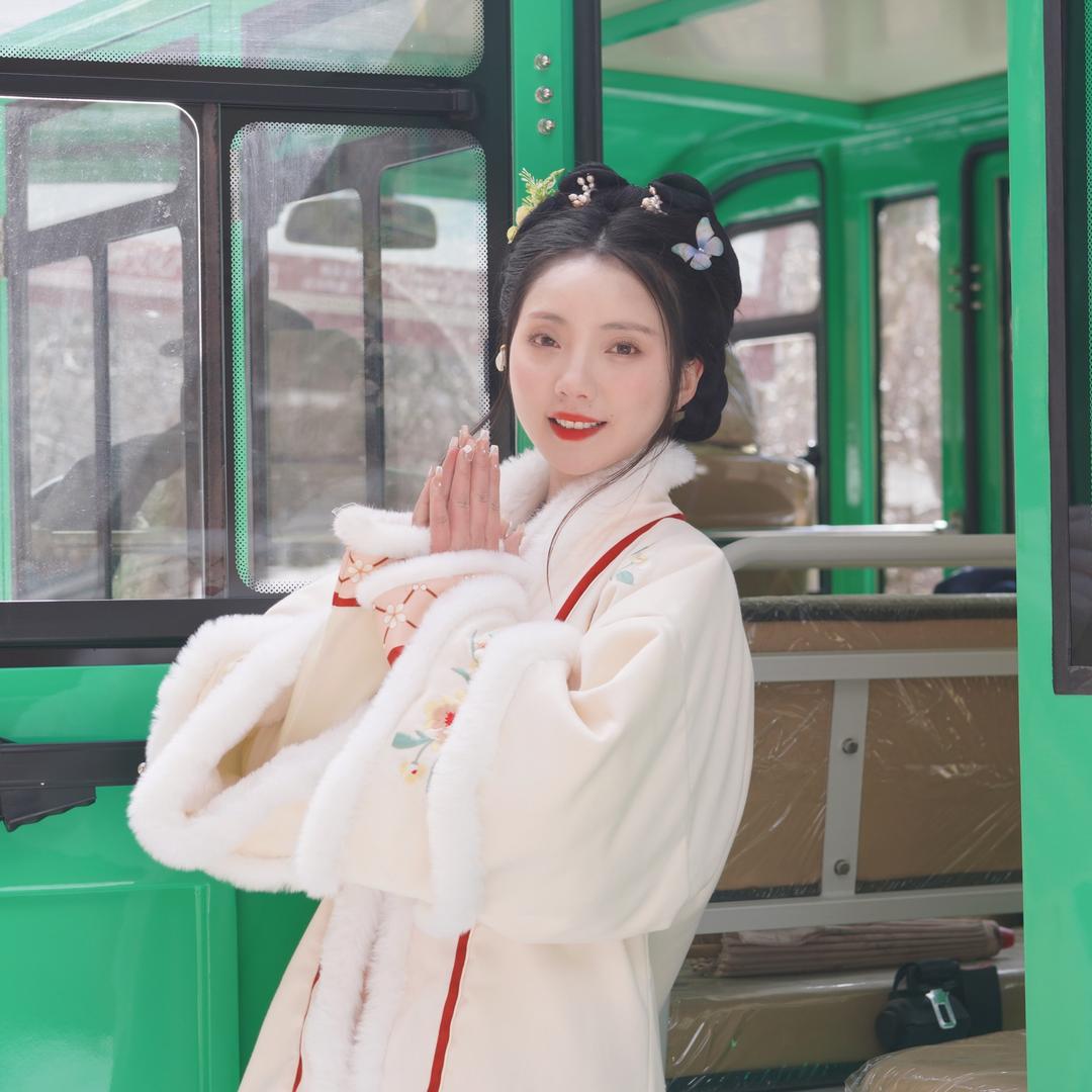 奈奈的旅行@抖音