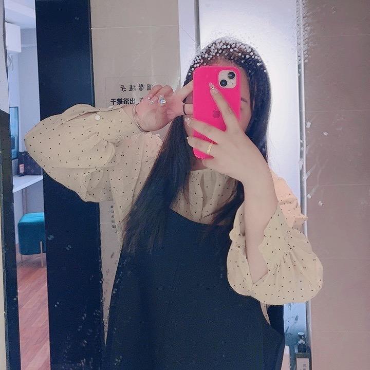 媄九