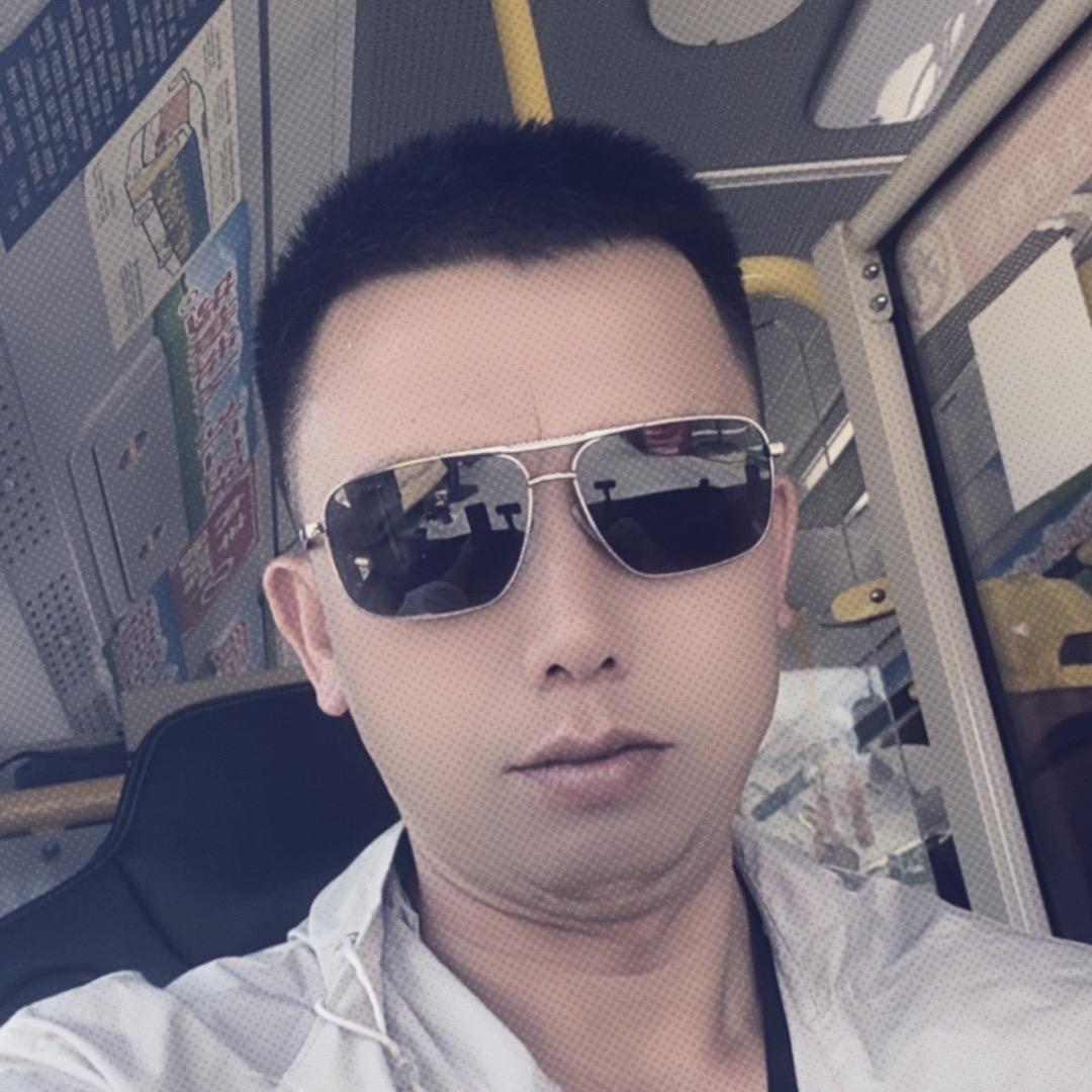 毕节（纳雍公交）：（司机）陈福全