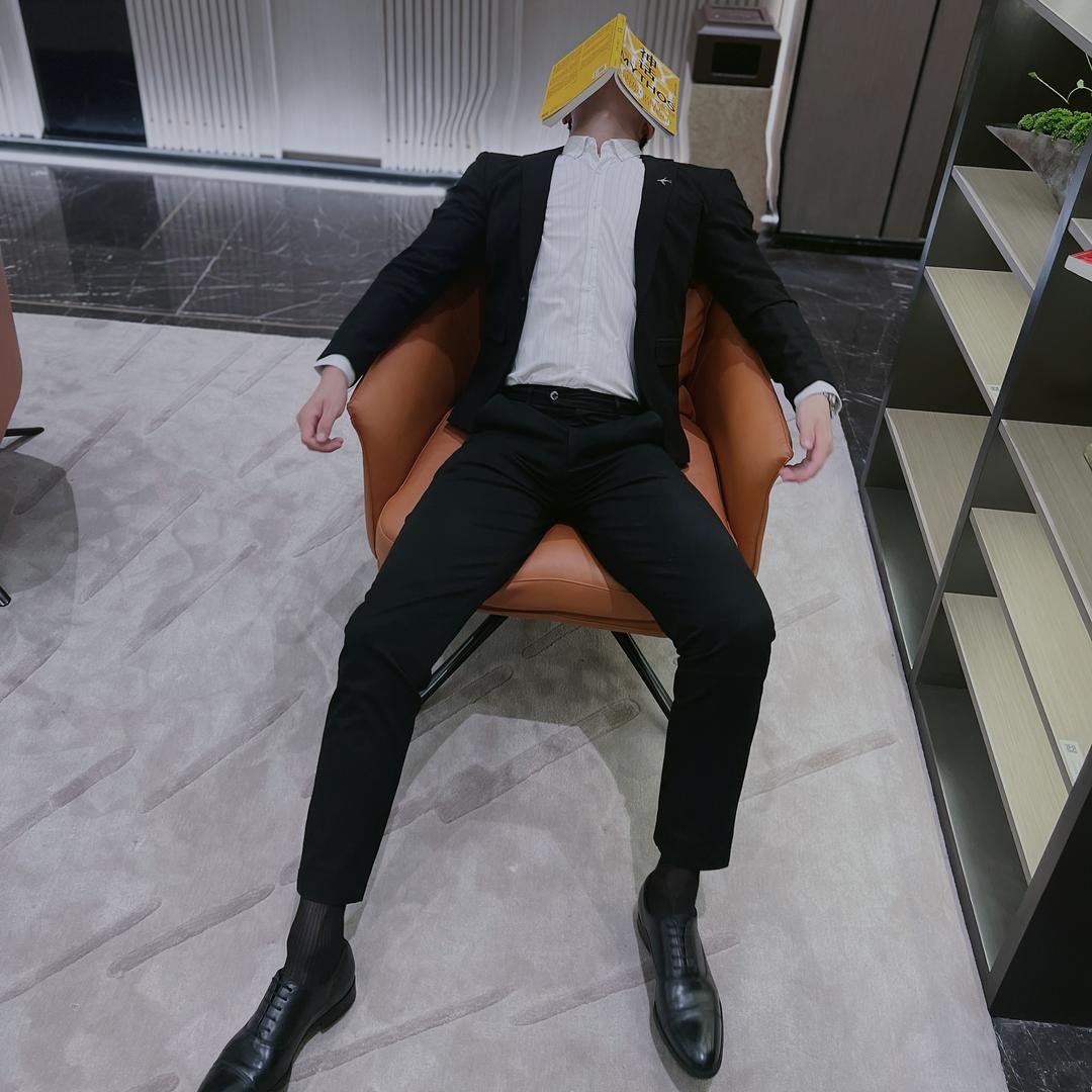 石逸哥哥