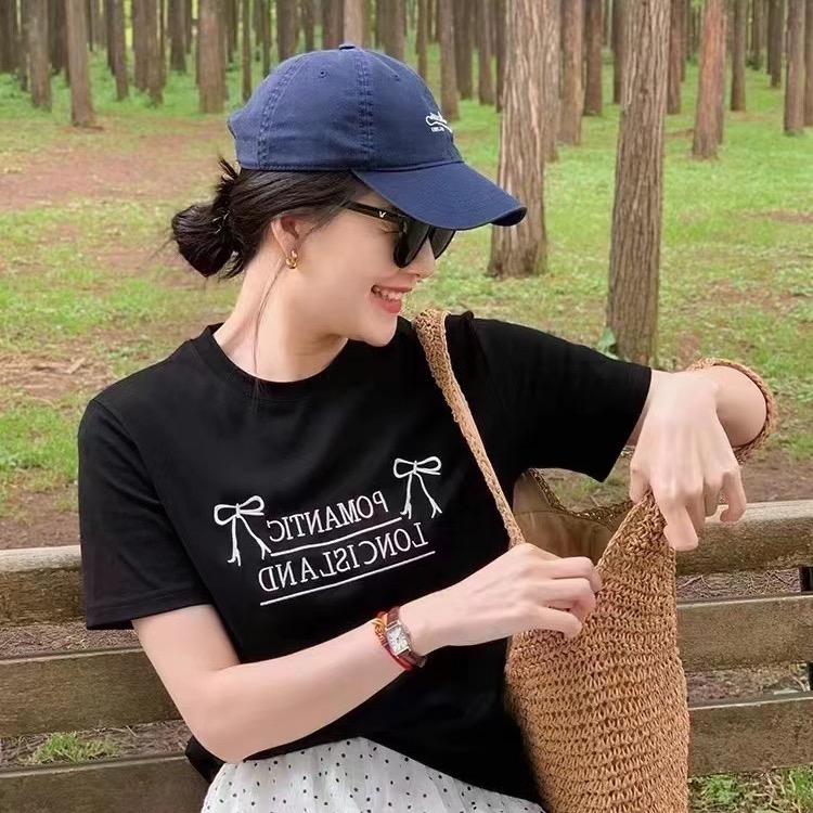 金金服装工厂店