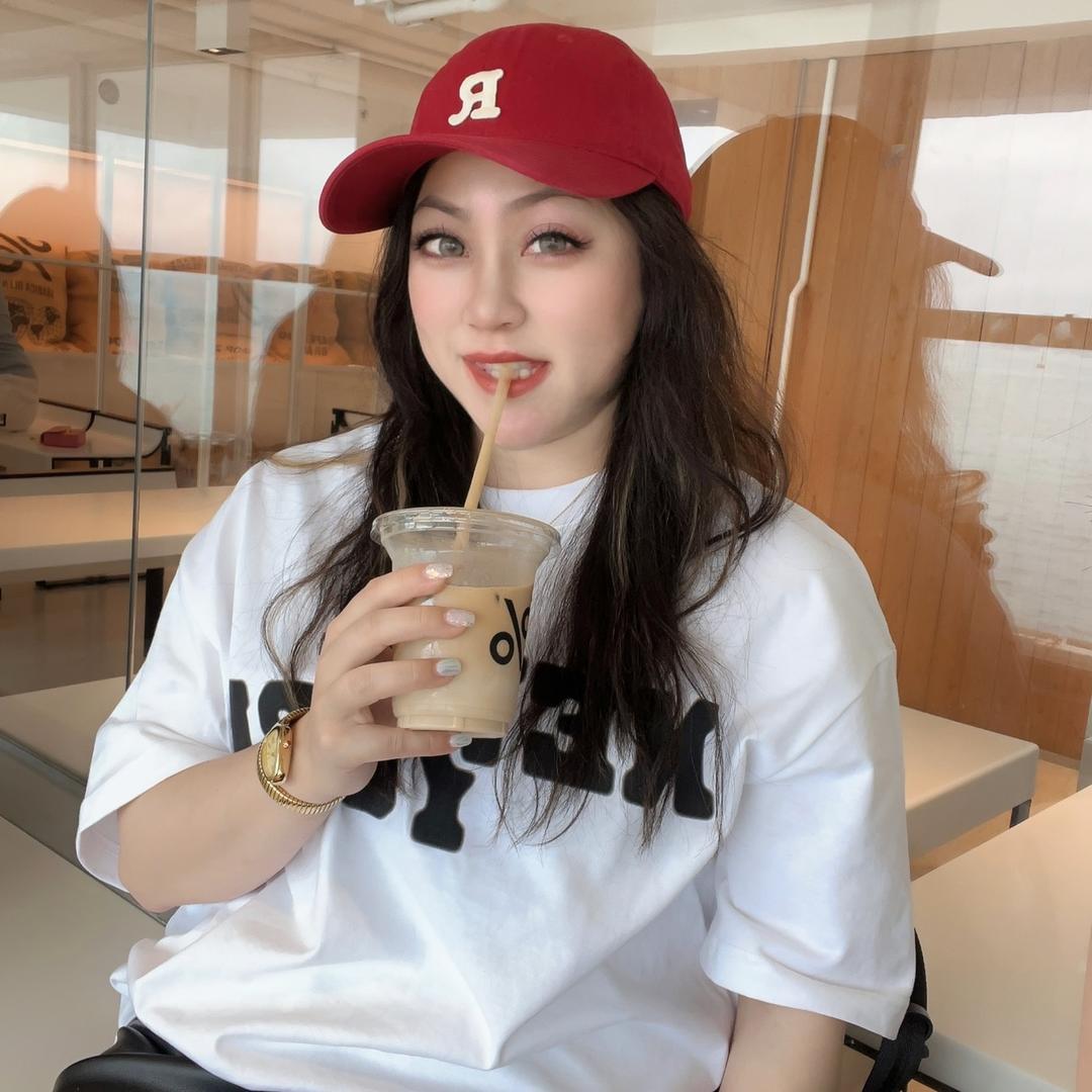 🇭🇰香港收租婆Helen🚗