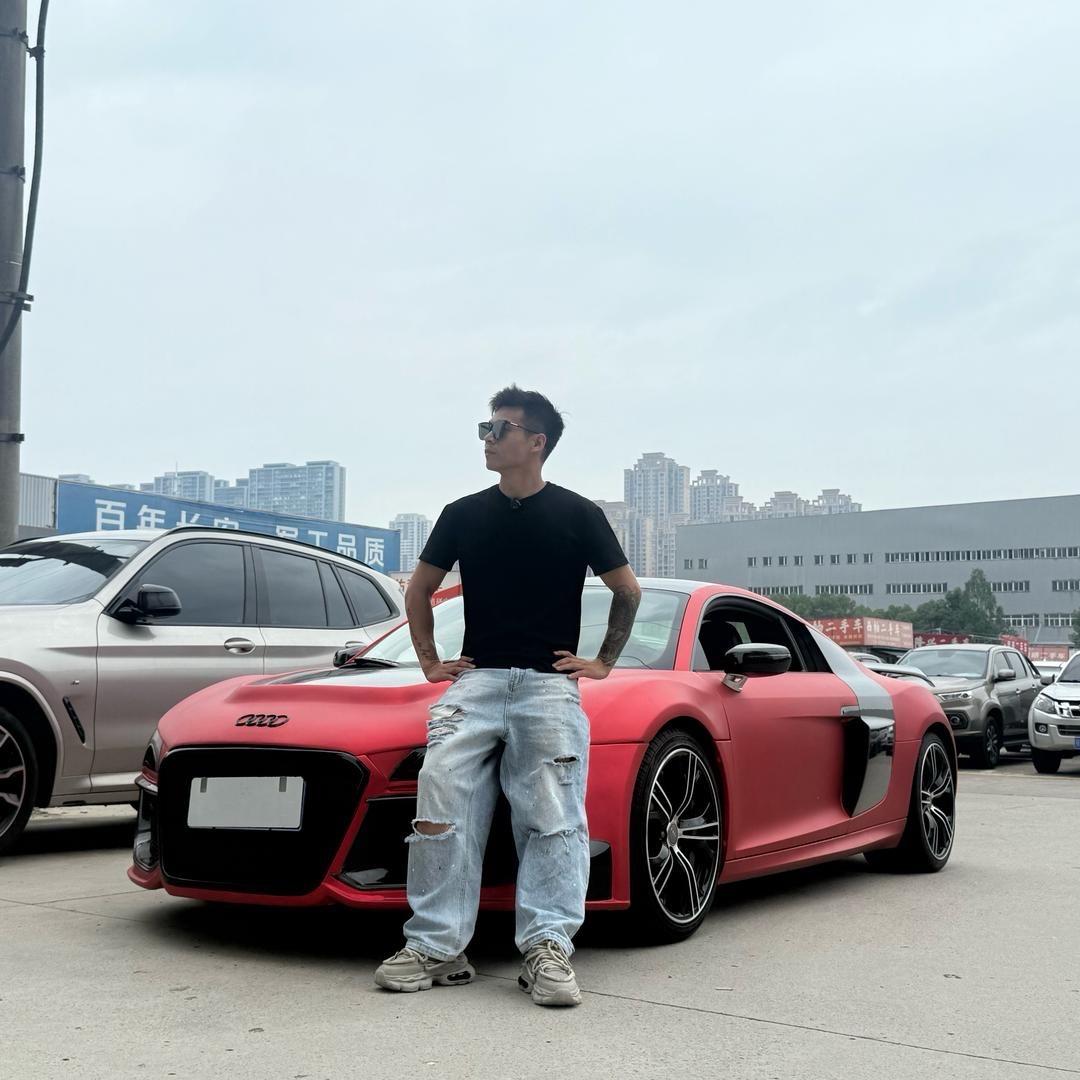 武汉鸿图二手车批发