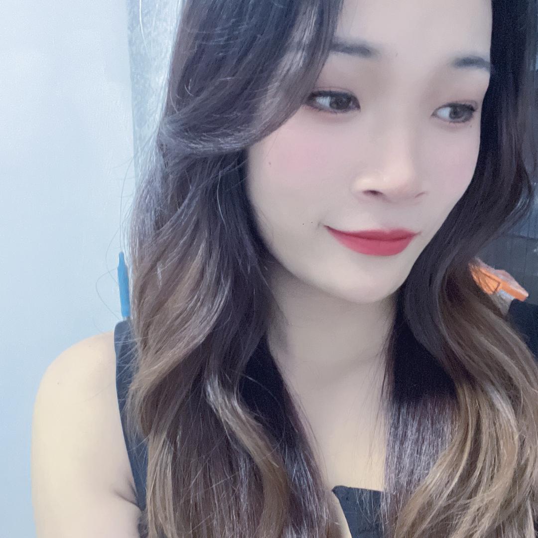 雪儿不乖¥