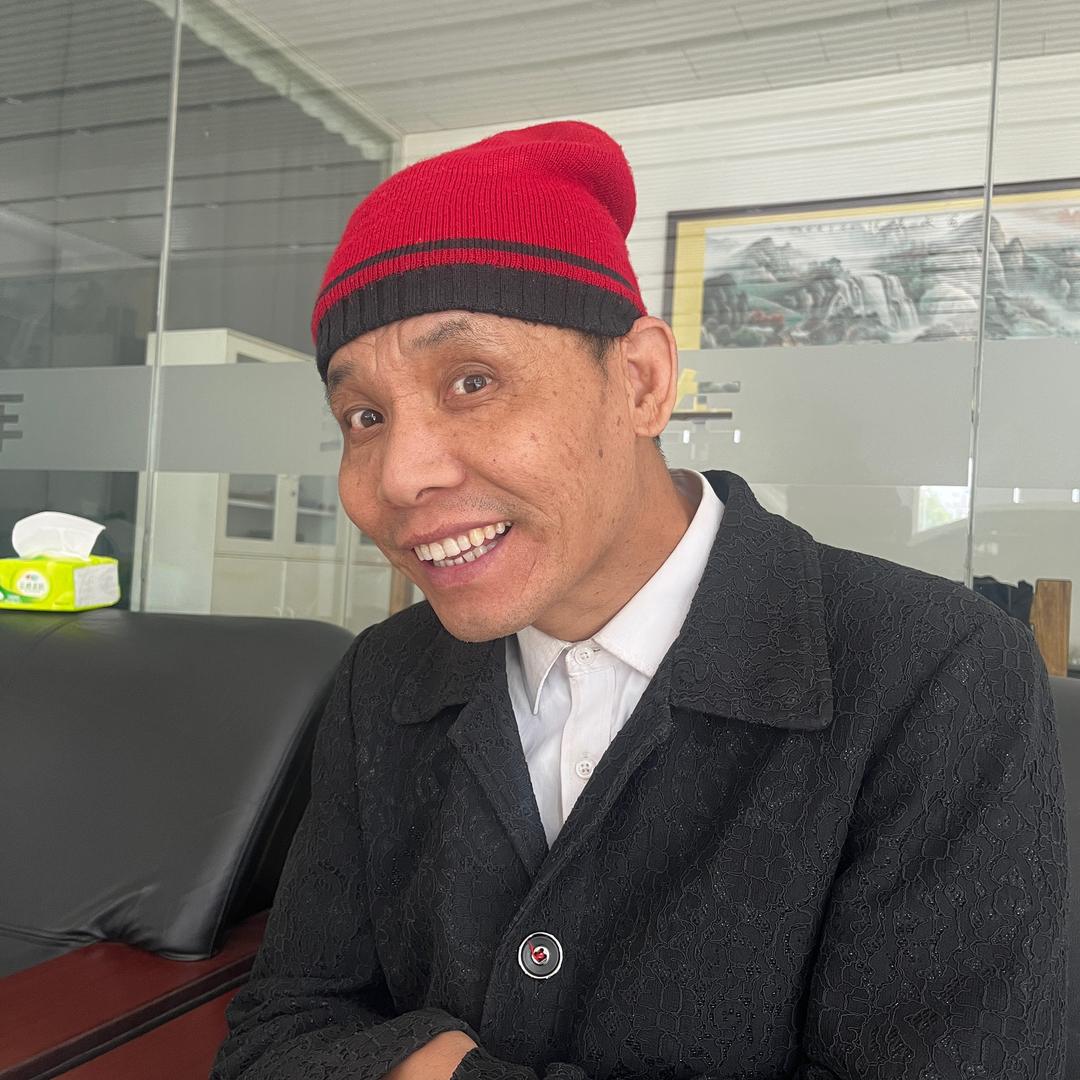 宋大宝（补胎工）