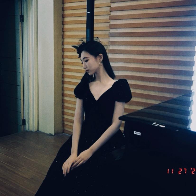 李芯语anna