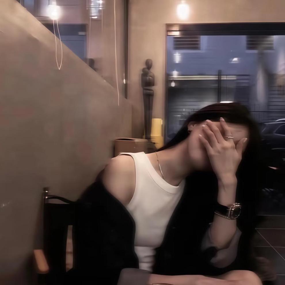 ʕ∙ჲ∙ʔᶻᶻᶻ