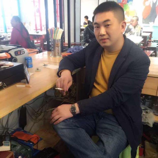 北丐街头烤鱼二哥