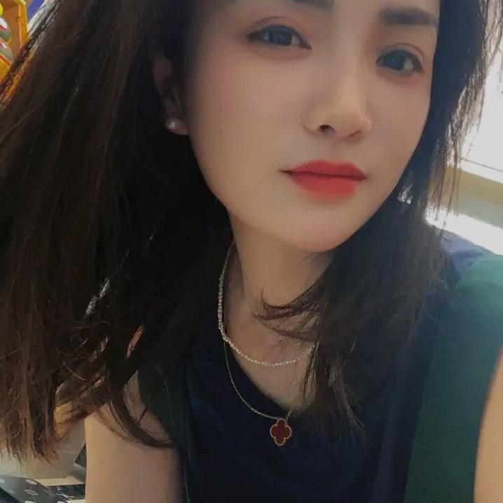 眼镜姐姐
