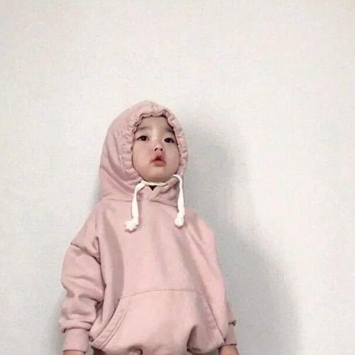 𝓗ℯ ᥫᩣ     小、小兔斯基🌺