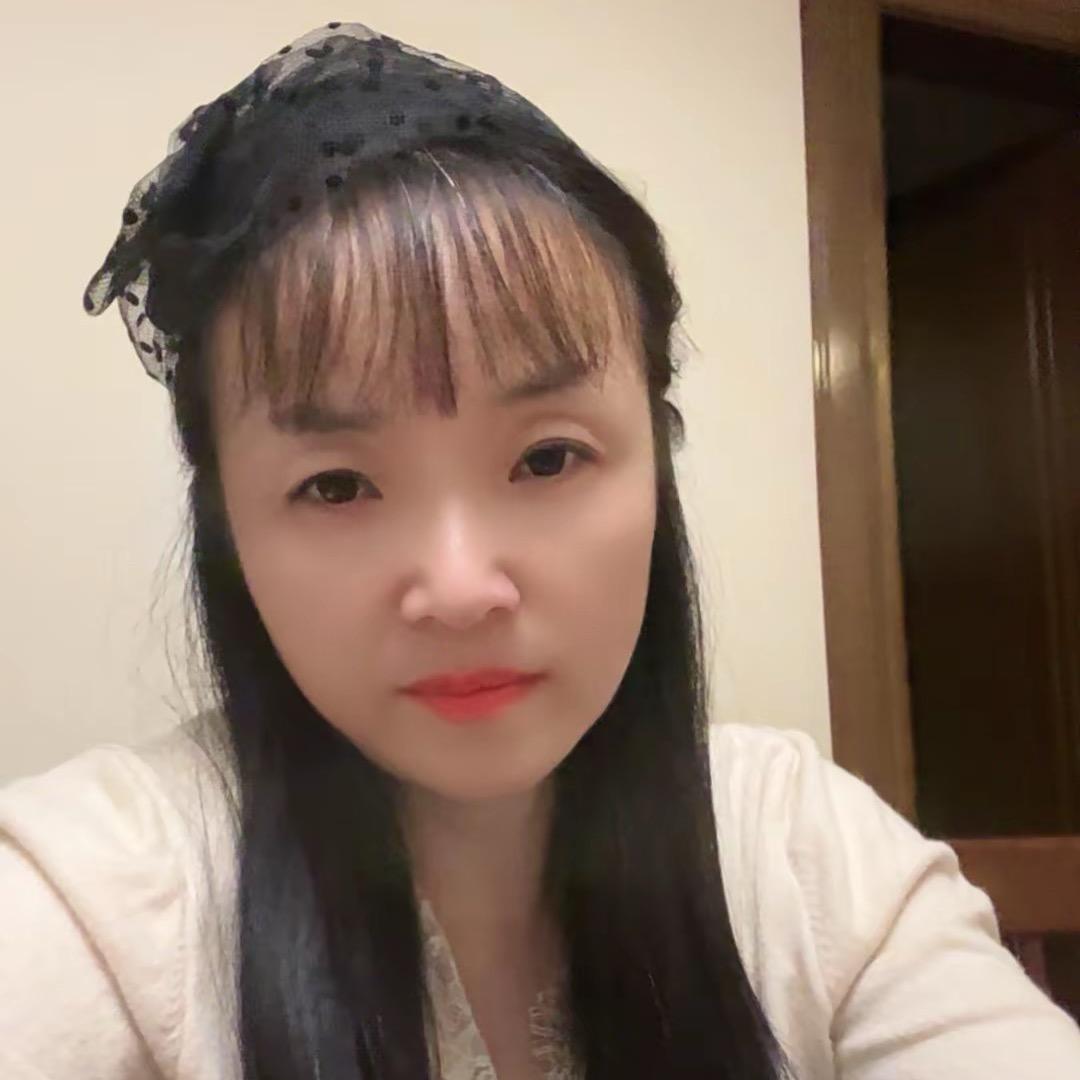 张霞