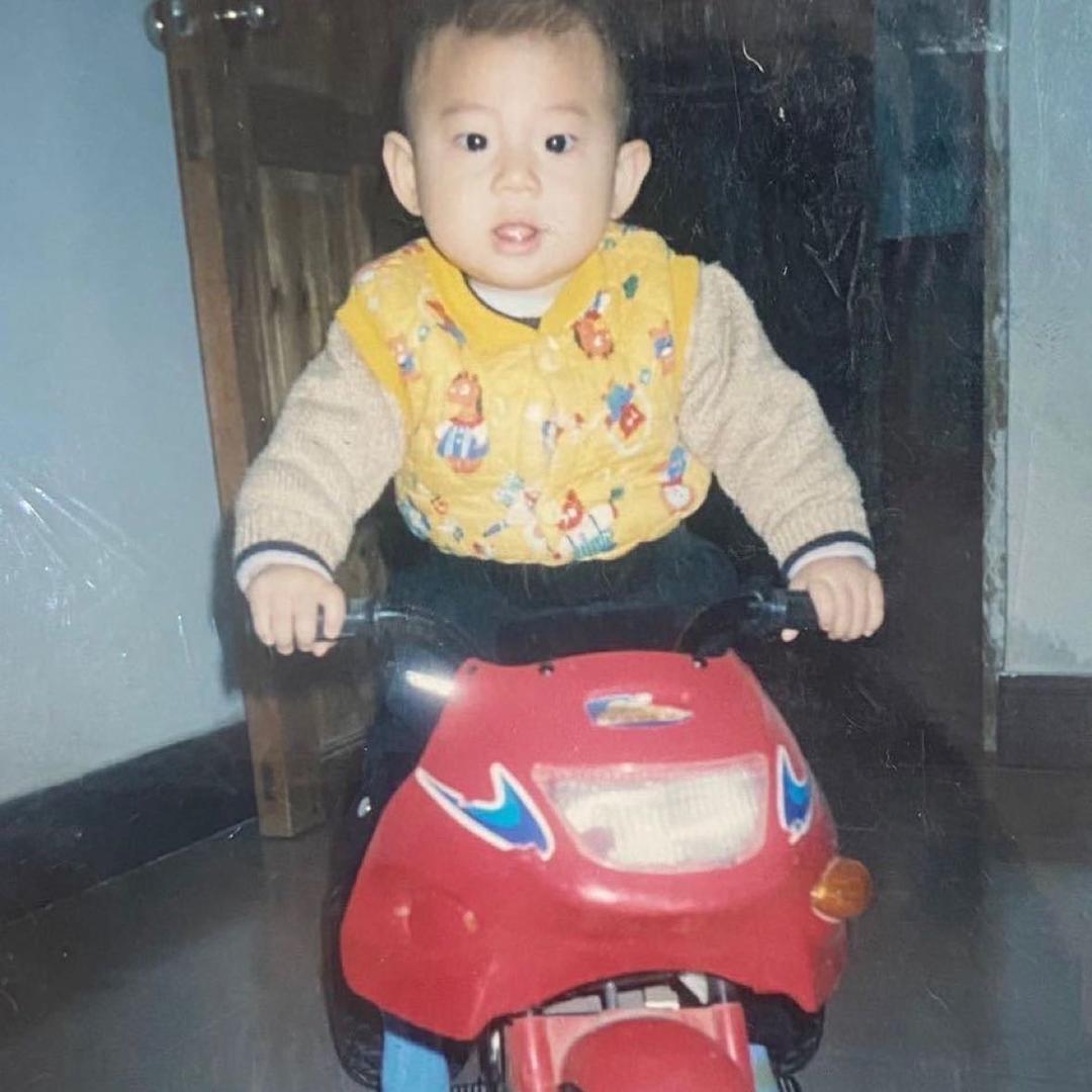 一颗大大大大大🍇