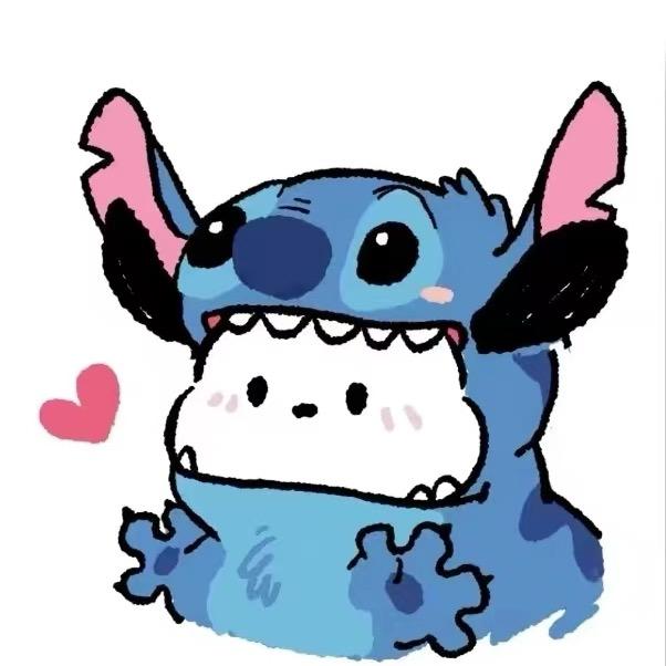 梁小小。