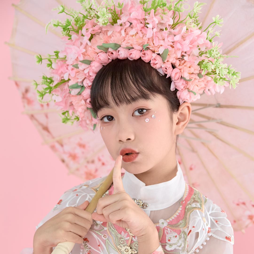 亚亚小同学