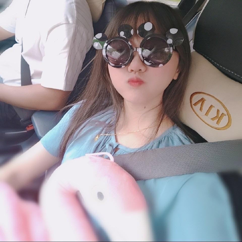 黑色小叮噹