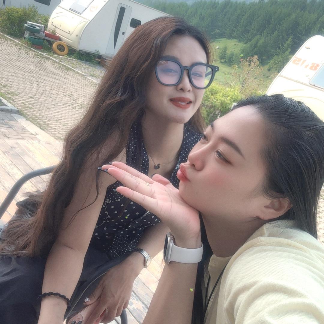 微胖女生