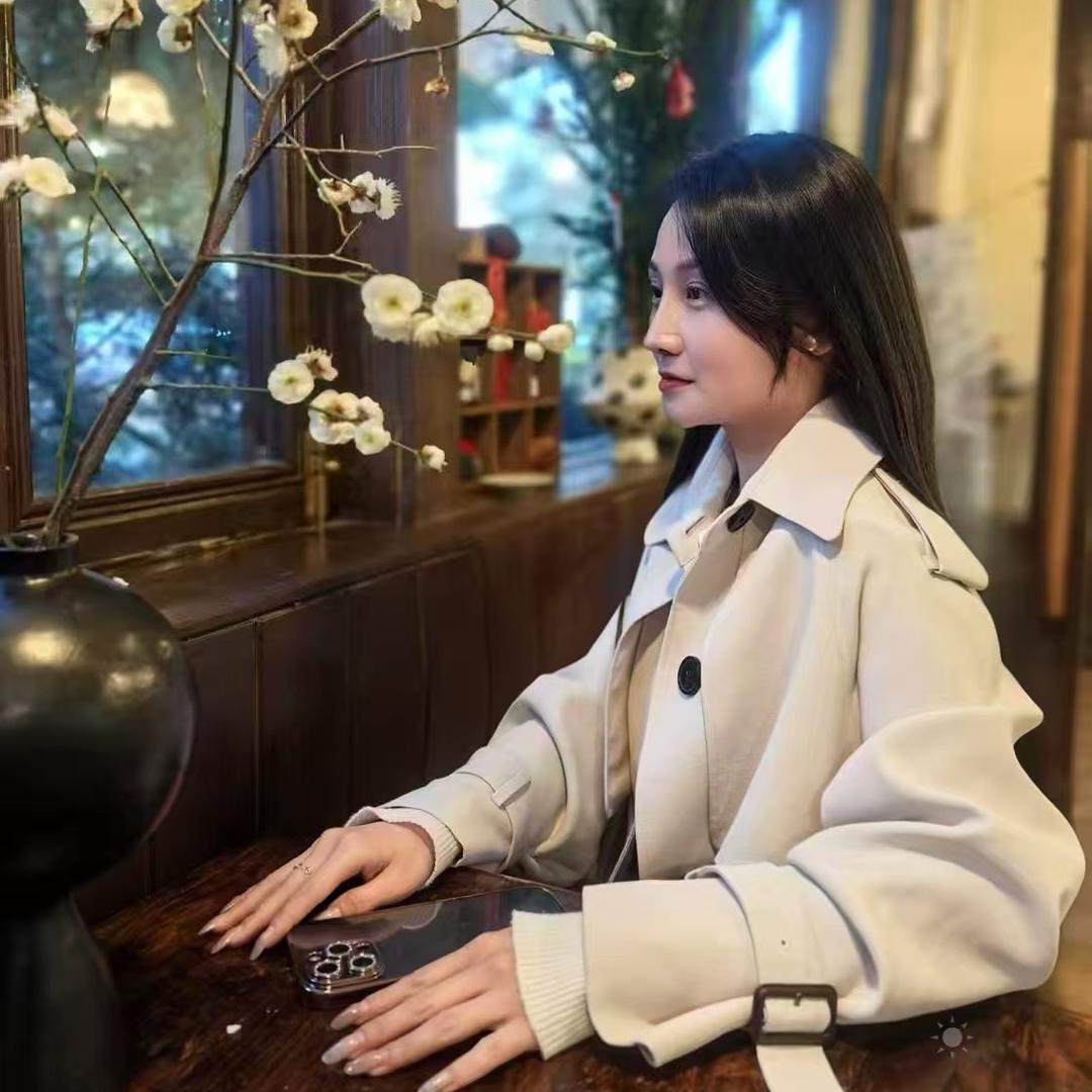 笑总