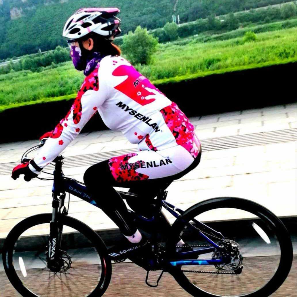 像风像雨又像云