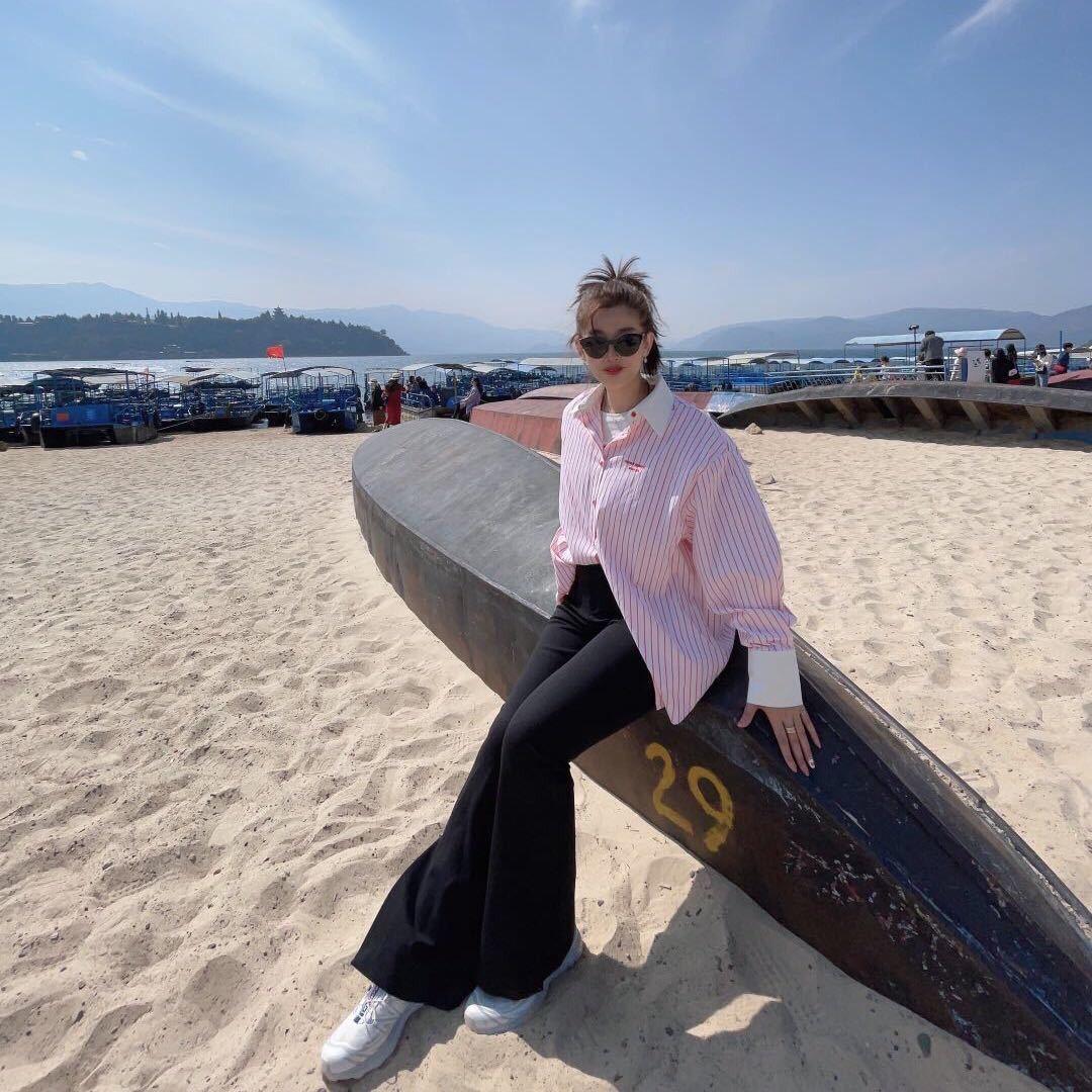 Helen 小嗨